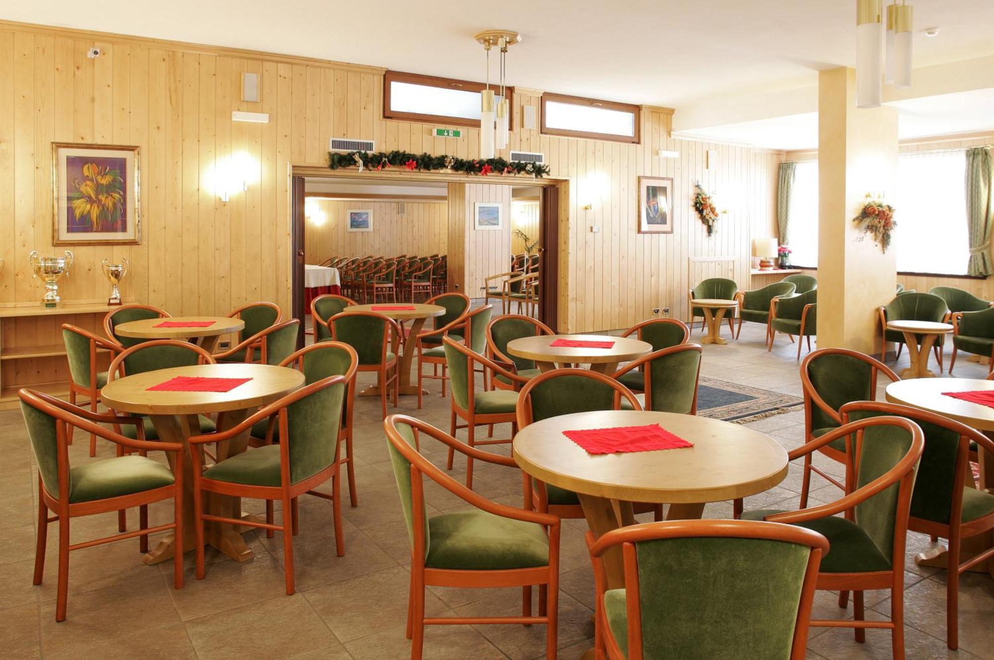 Hotel Santanton Bormio Exterior photo