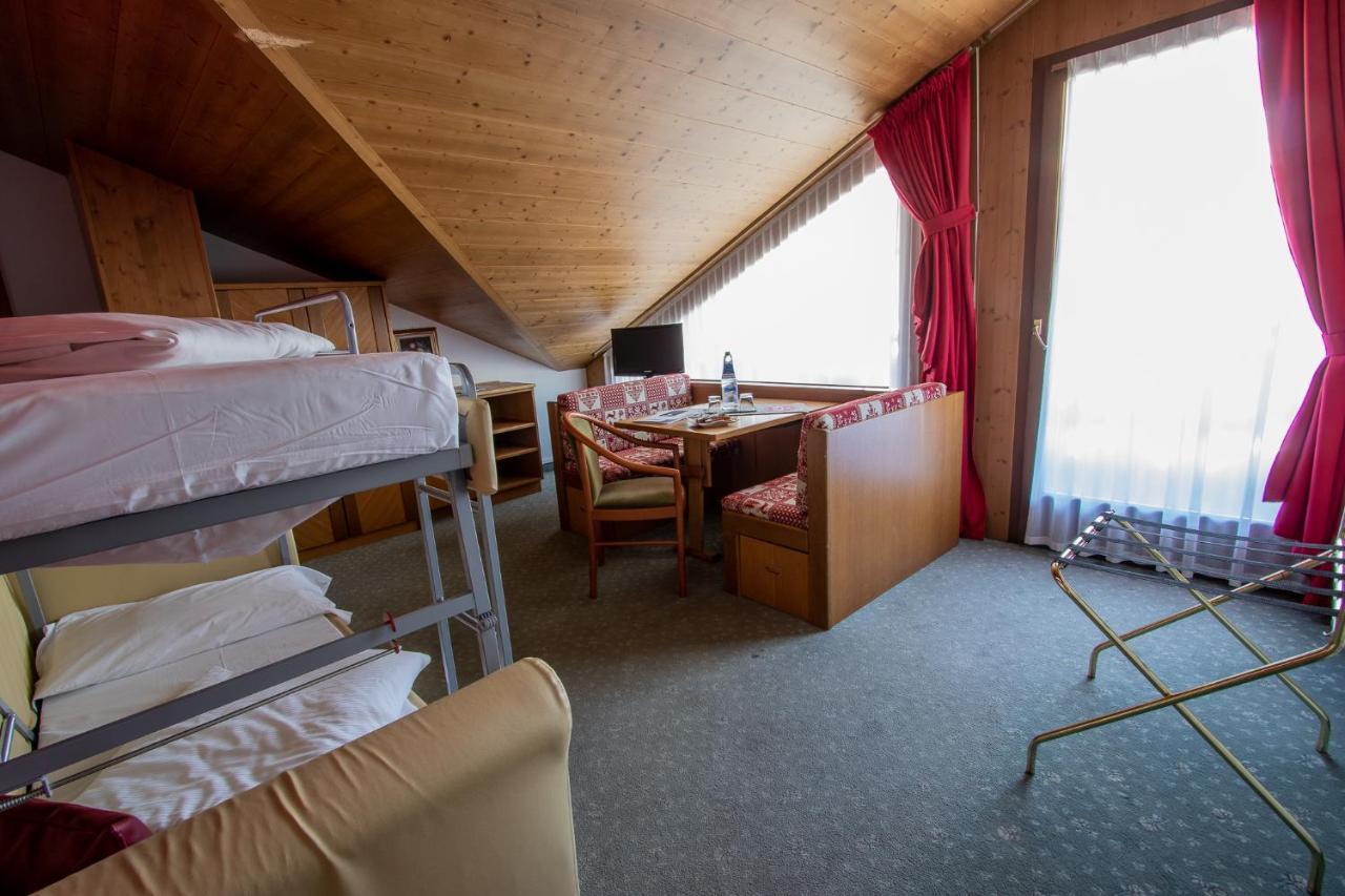 Hotel Santanton Bormio Exterior photo